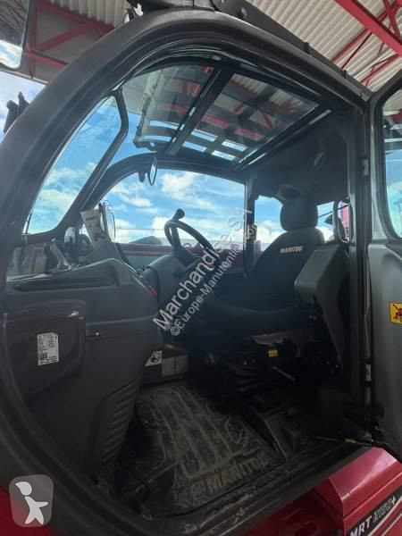 Телескопичен товарач Manitou MRT 2150 + PRIVILEGE