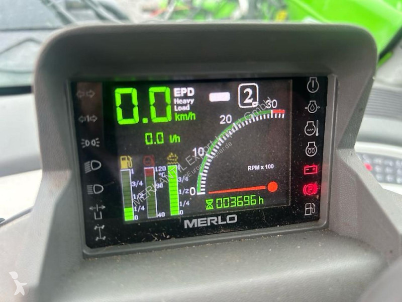Teleskopický manipulátor Merlo  Turbo Farmer 35.7