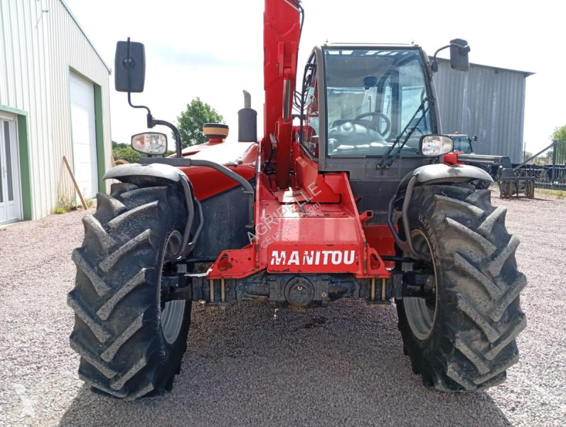 رافعة شوكية تلسكوبية Manitou