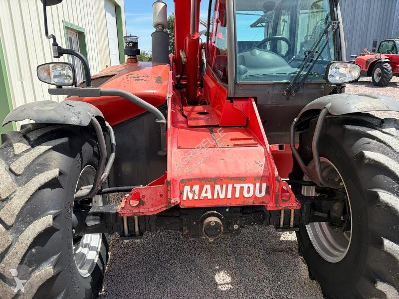 رافعة شوكية تلسكوبية Manitou