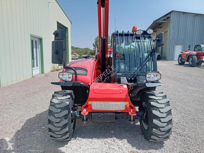Teleskopický manipulátor Manitou  MT625