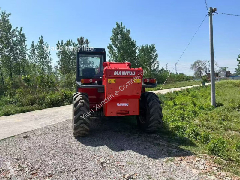 رافعة شوكية تلسكوبية Manitou