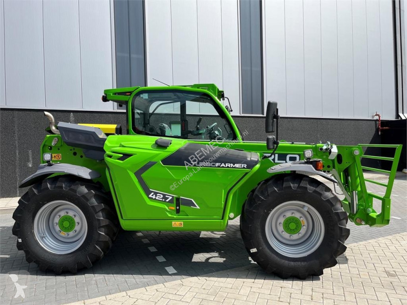 Verreiker Merlo TF42.7 136