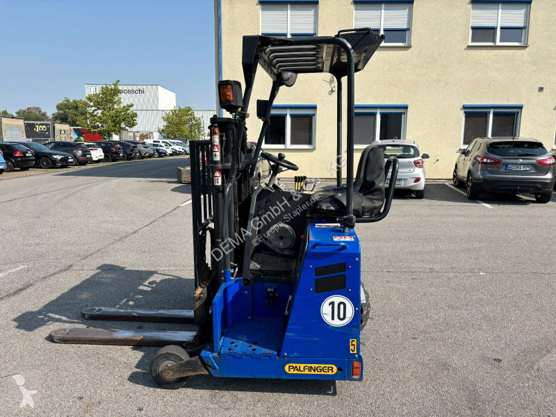 Teleskopisk truck  F3 151...