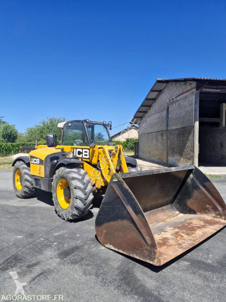 Телескопичен товарач JCB 5TC
