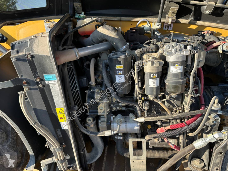 Chariot télescopique Caterpillar TH3510D