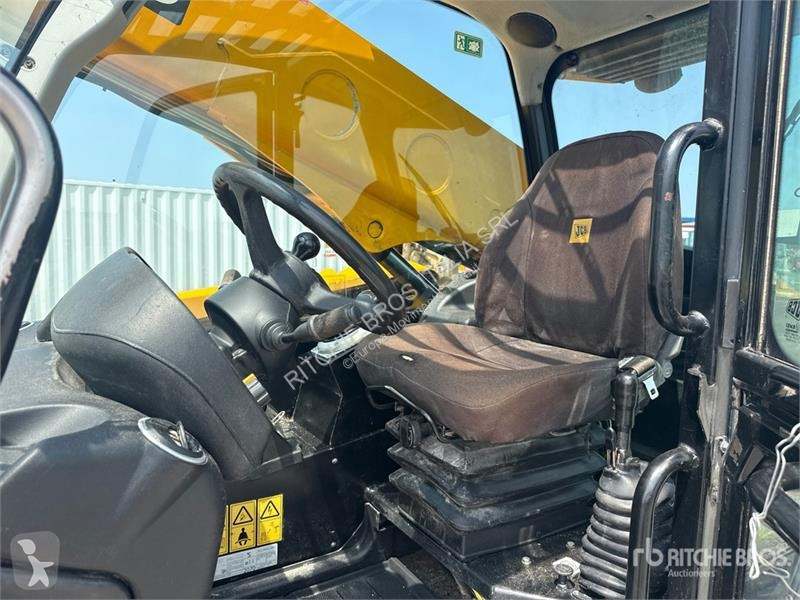 Chariot télescopique JCB