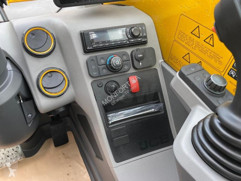 Телескопічний навантажувач JCB  560/80 Xtra DTVT