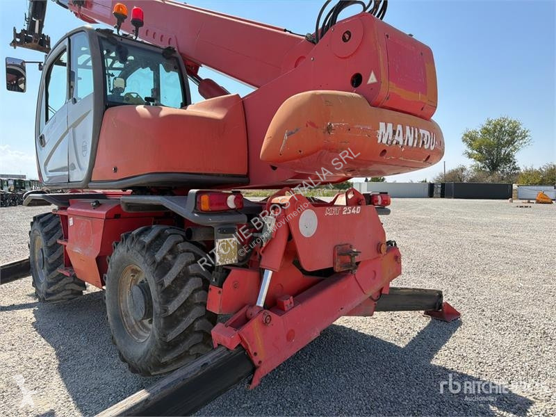 伸缩臂叉车 Manitou MRT 2540 ST3 Telehandler