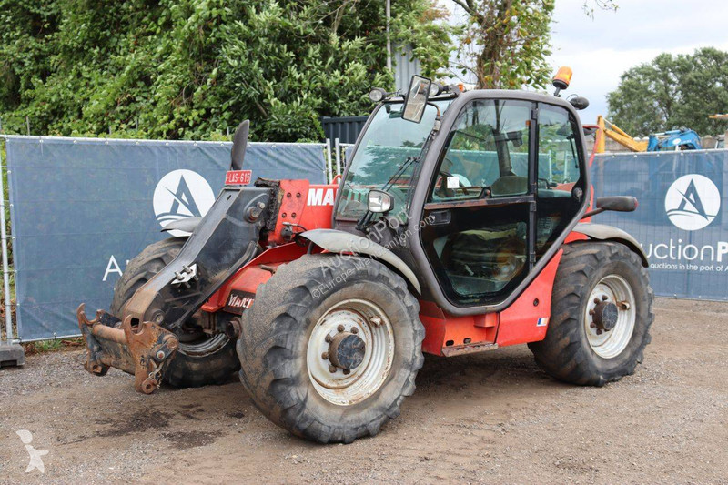 伸缩臂叉车 Manitou