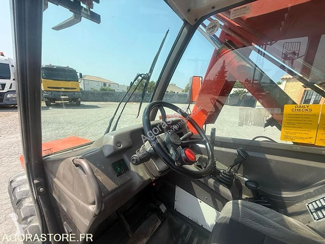 伸缩臂叉车