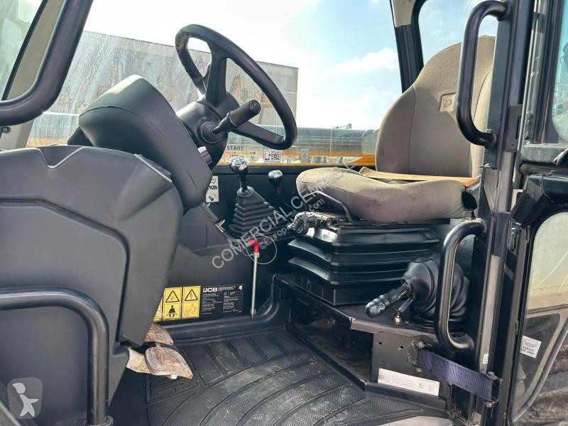 Chariot télescopique JCB