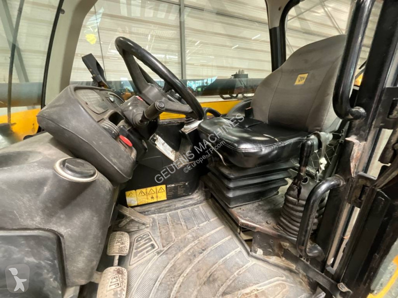 Chariot télescopique JCB