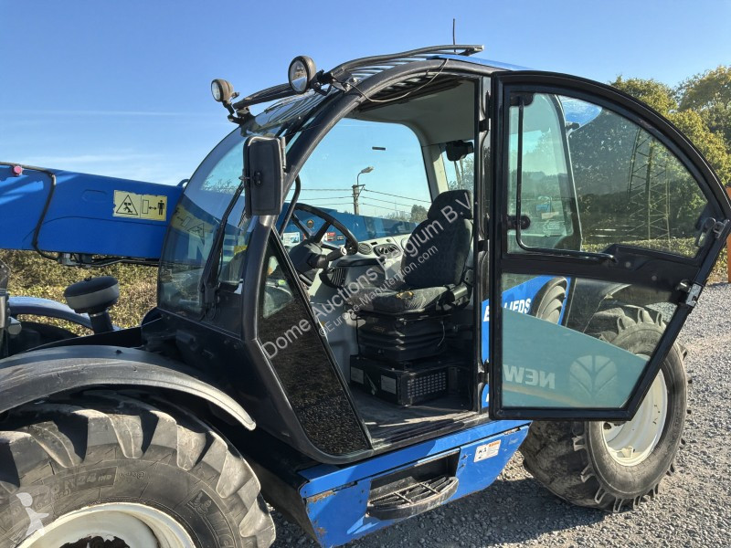 Teleskopický vozík New Holland LM5060