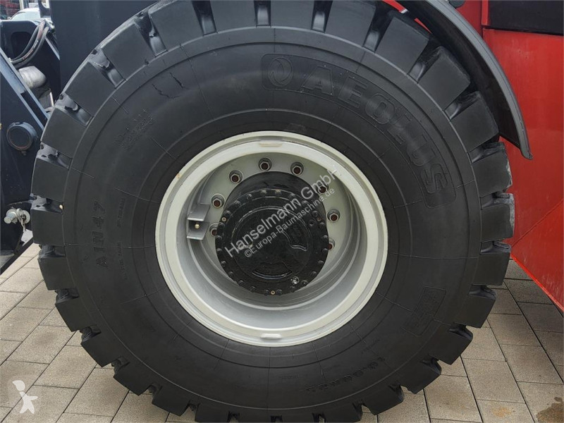 Teleskopický manipulátor Manitou MHT 10180