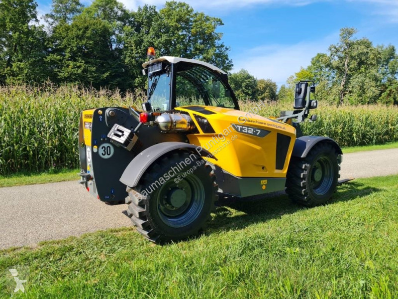رافعة شوكية تلسكوبية Liebherr T 32-7