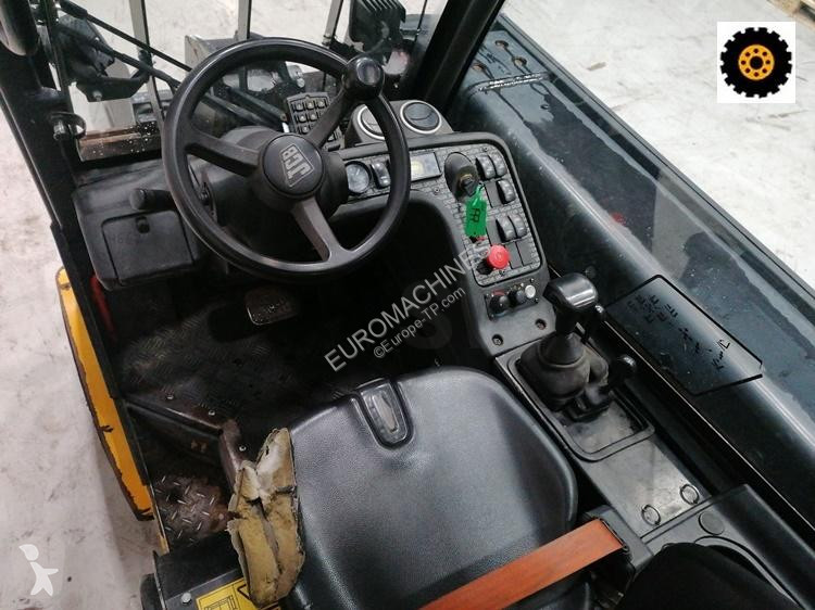 Sollevatori telescopici JCB 2WD