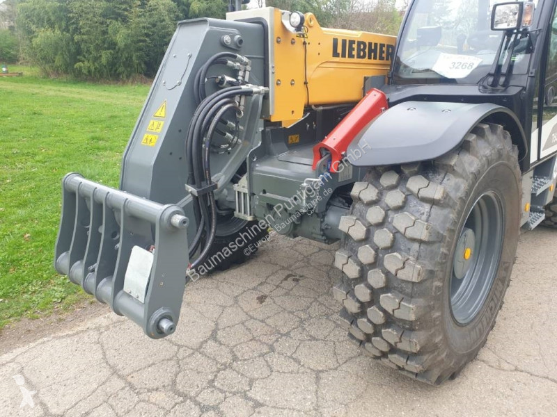 رافعة شوكية تلسكوبية Liebherr T 60-9 S