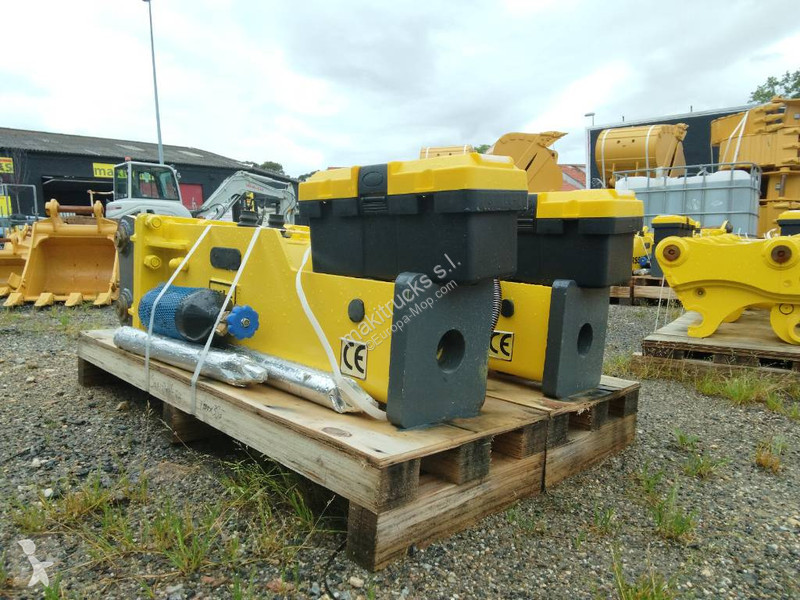 Equipamientos maquinaria OP RS53, MARTILLO...