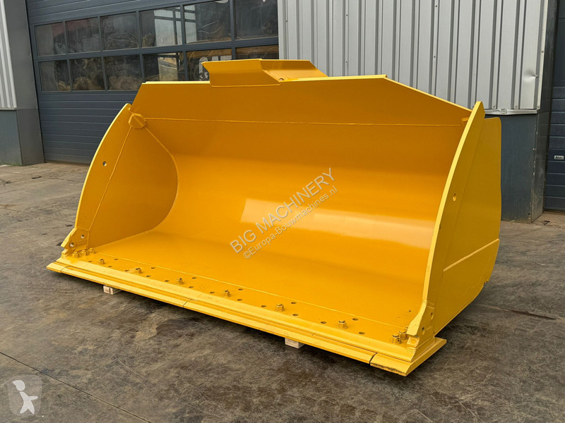 Equipamientos maquinaria OP Caterpillar Loader...