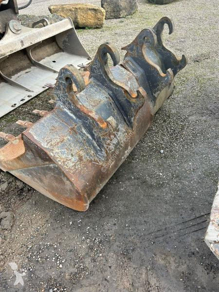 Equipamentos de obras 9WMR