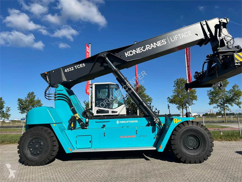 Chariot télescopique Konecranes LIFTACE 4532 TCE5