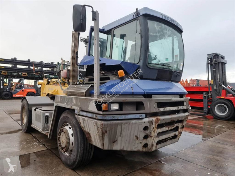 Tracteur de manutention Terberg RT282 4x4 +...