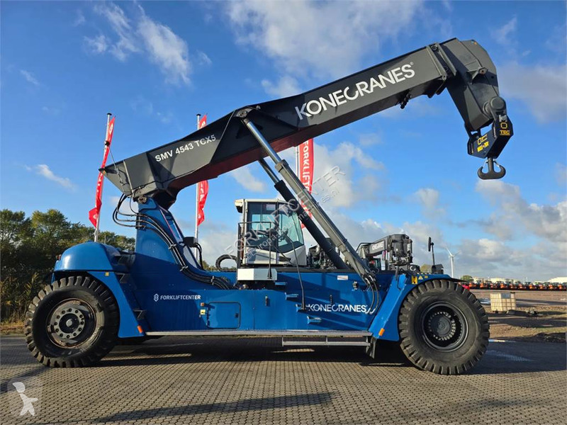 Chariot télescopique Konecranes SMV 4543 TCX5