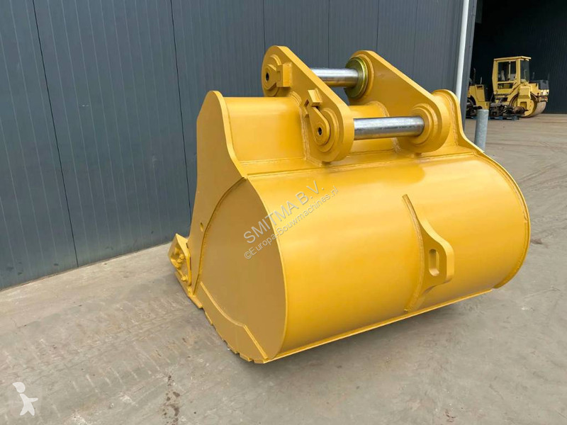 Aanbouwstukken voor bouwmachines Caterpillar...