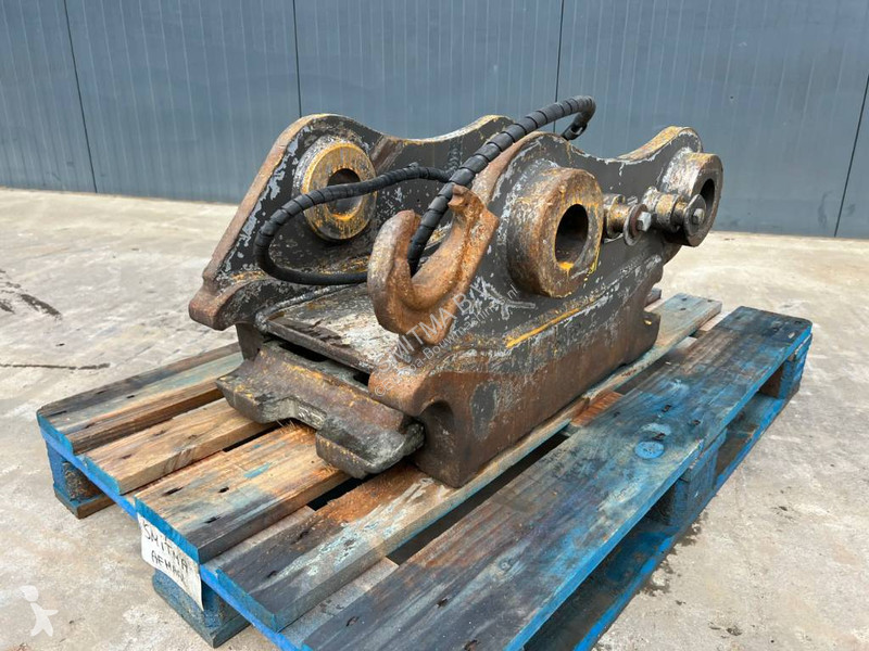 تجهيزات الأشغال العمومية SMP S70 - 320D