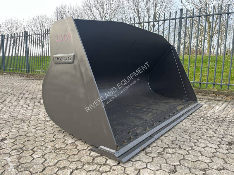 nav small image