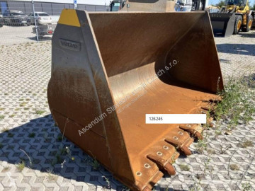 Volvo Schaufel mit Zähnen - Festanbau