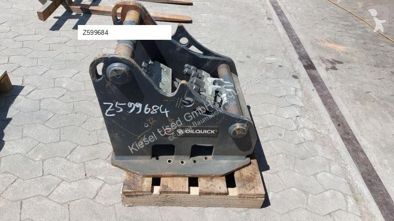 Equipamientos maquinaria OP Oilquick Attache...