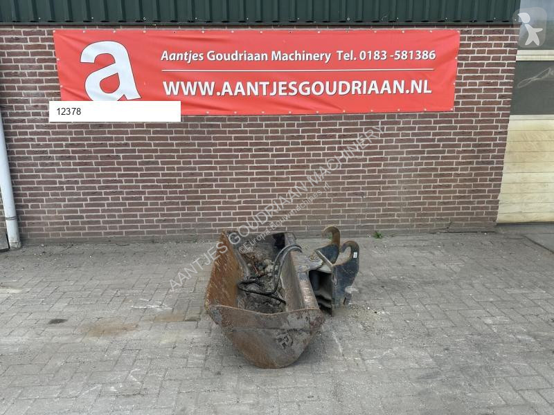 Aanbouwstukken voor bouwmachines Kantelbak...