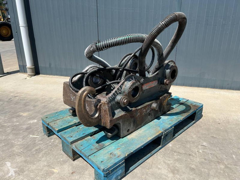 Echipamente pentru construcţii Oilquick OQ70/55...