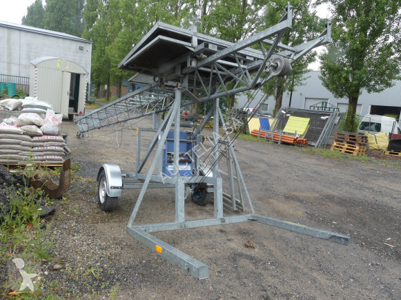 Aanbouwstukken voor bouwmachines BL400G