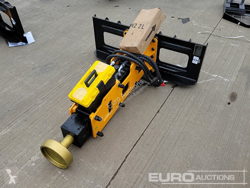 Aanbouwstukken voor bouwmachines D680