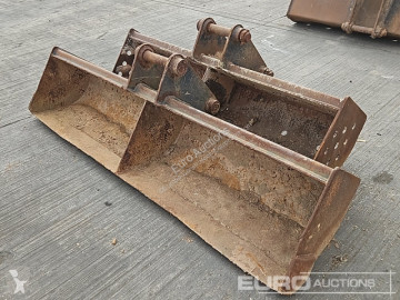 JCB