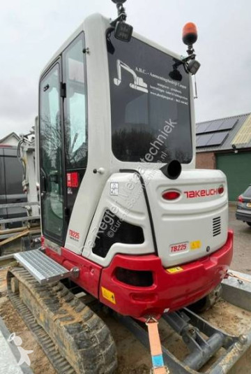 Protección de cabina Takeuchi nuevo