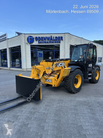JCB