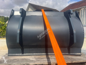 Godet rétro Mecalac