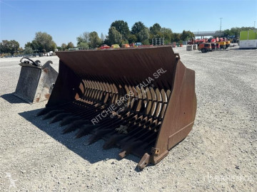 Bucket