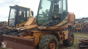 Aanbouwstukken voor bouwmachines Case Diverses pièces détachées WX150 tweedehands