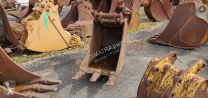 Cupă de săpat canale Case 688B