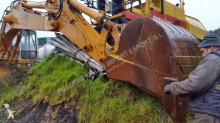 تجهيزات الأشغال العمومية قادوس Liebherr 942