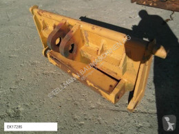 Case hitch and couplers Attache rapide QR pour chargeuse sur pneus 821