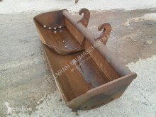 Godet d'excavatrice benna usato