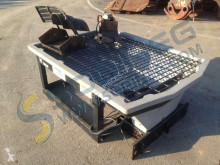 Equipamientos maquinaria OP Bobcat SAND SPREADER SALEUSE usado