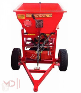 MD Landmaschinen DX Salz/Sandstreuer 380Liter/550kg 35-551 und 35-516 Distributeur d'engrais neuf