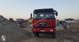 MAN 6x6 HDS Bortmatic basculante usado